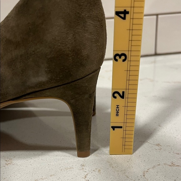 Nine West Dark Olive Green Suede Heels - Picture 7 of 7